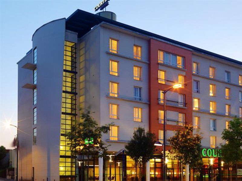 Отель Courtyard By Marriott Paris La Defense West - Colombes Коломб Экстерьер фото